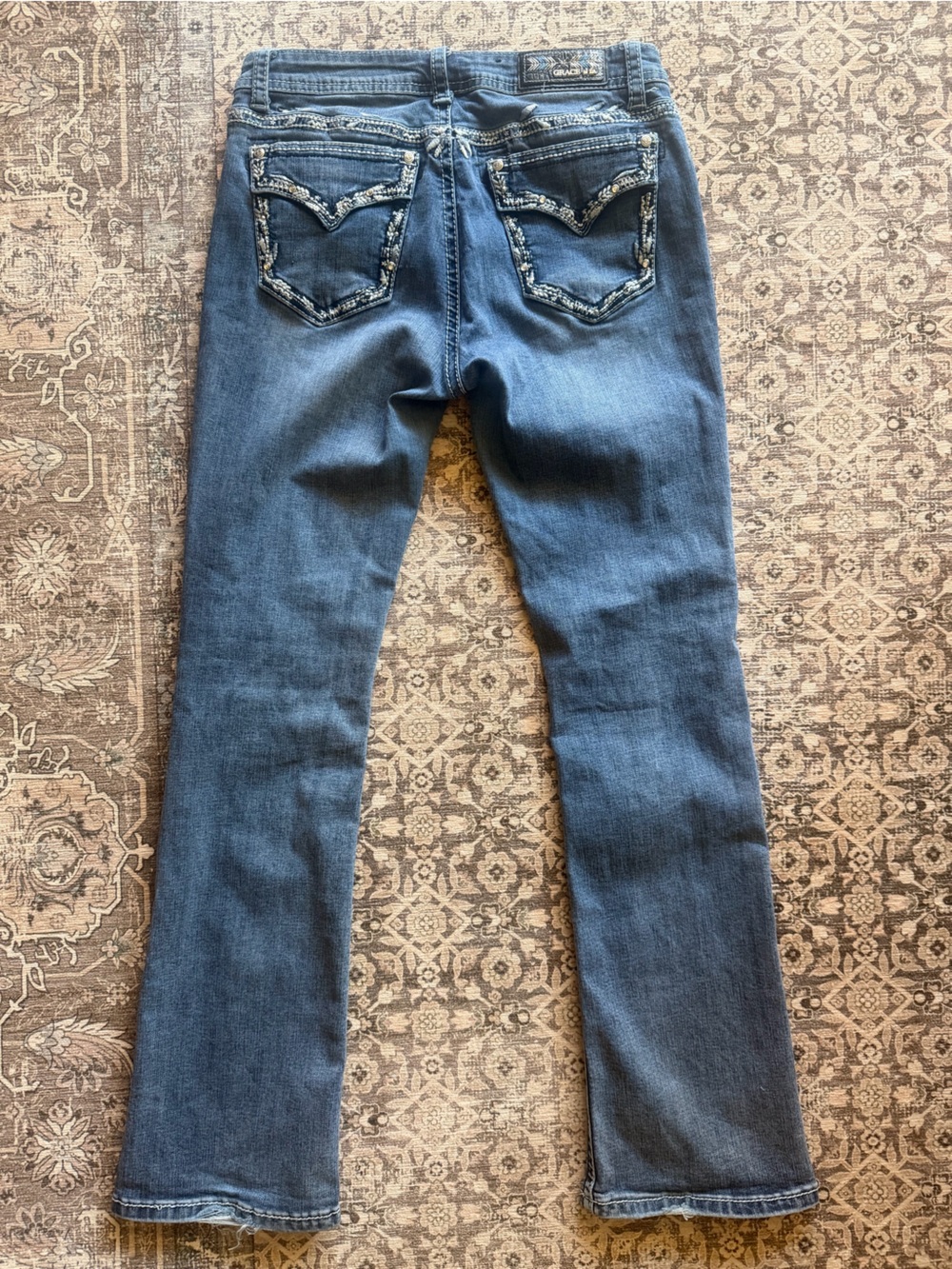 Low Rise Bootcut/Flare Jeans with Pocket Detailing